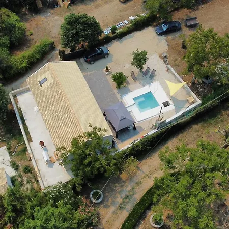 Villa The 10k Stones