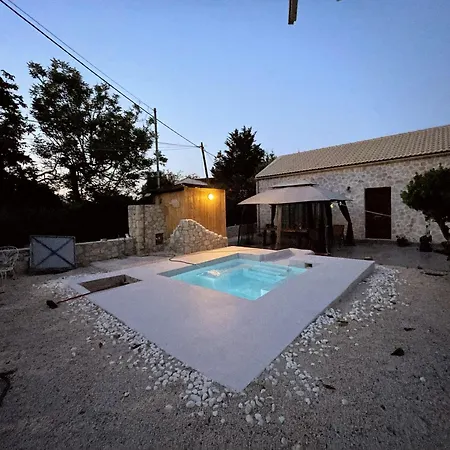 The 10k Stones * Pélekasz