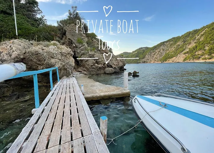 The 10k Stones Villa Pélekasz