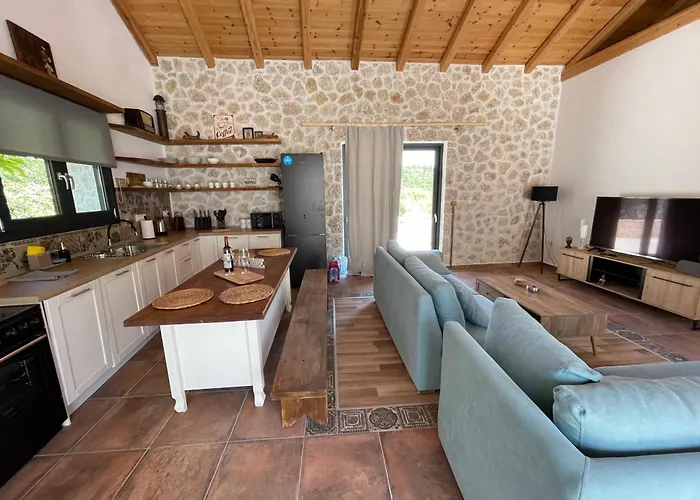 The 10k Stones Pélekasz