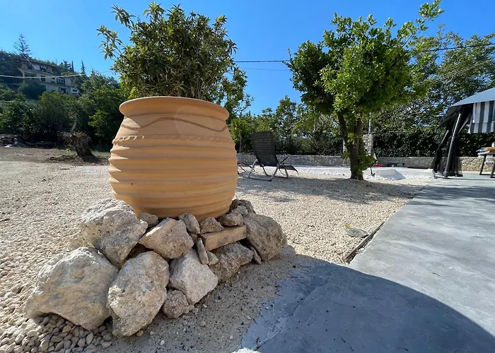 The 10k Stones Pélekasz