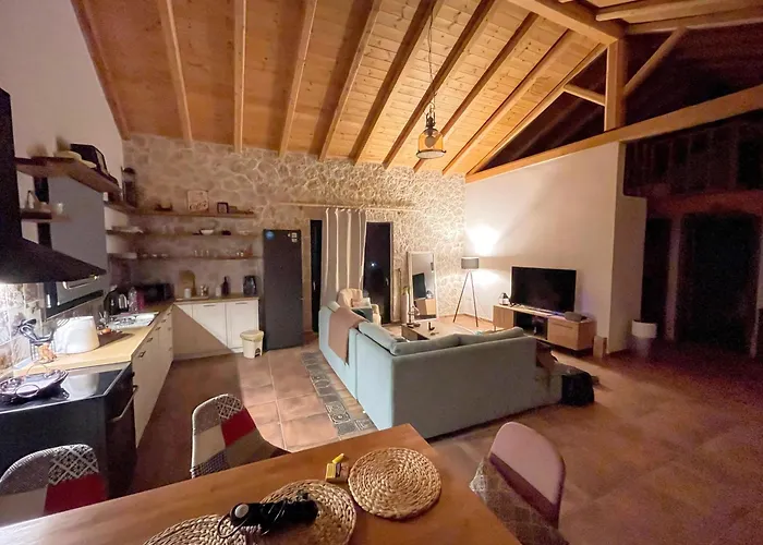 Villa The 10k Stones *