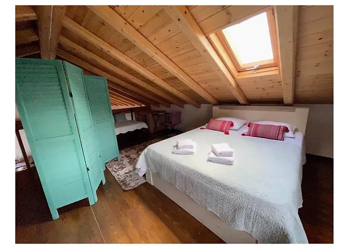 The 10k Stones * Pélekasz