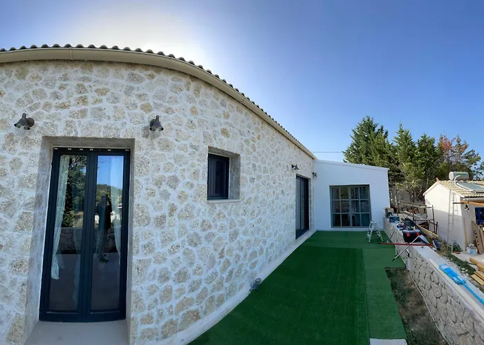 The 10k Stones Villa *