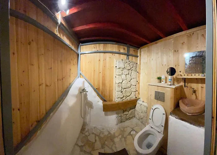 The 10k Stones Villa Pélekasz