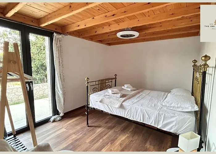 Villa The 10k Stones Pélekasz