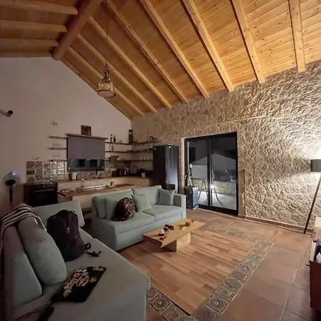 The 10k Stones Pelekas