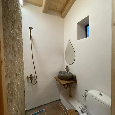 The 10k Stones * Pelekas